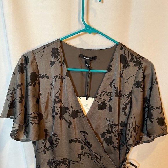 41 Hawthorne  Flutter Sleeve Mock Wrap Dress in Style Scarlet in Charcoal Size S - Picture 8 of 8